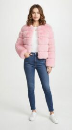 Veste courte en fausse fourrure à étages pour femme - vista 6