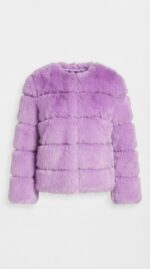 Veste courte en fausse fourrure à étages pour femme - vista 26